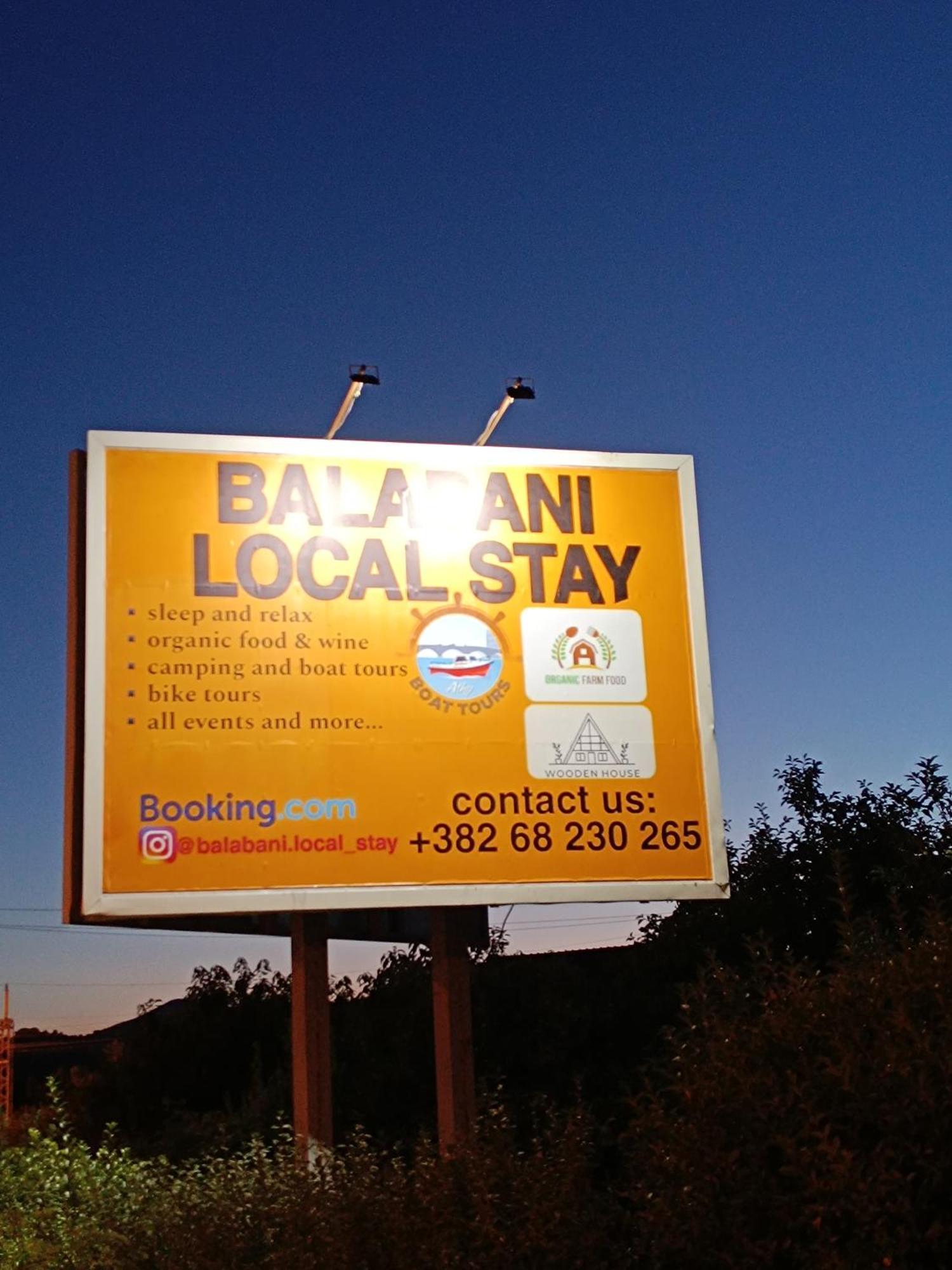 Balabani Local Stay Golubovci Exteriör bild